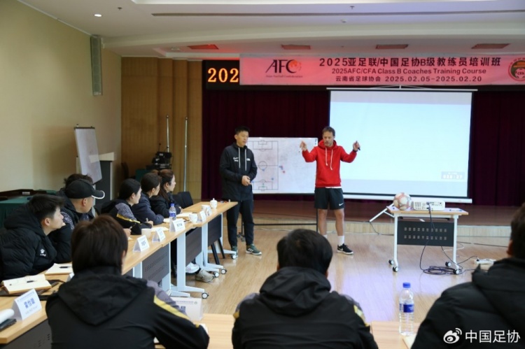  技術(shù)為王，中國足球踏上尋找靈魂之路