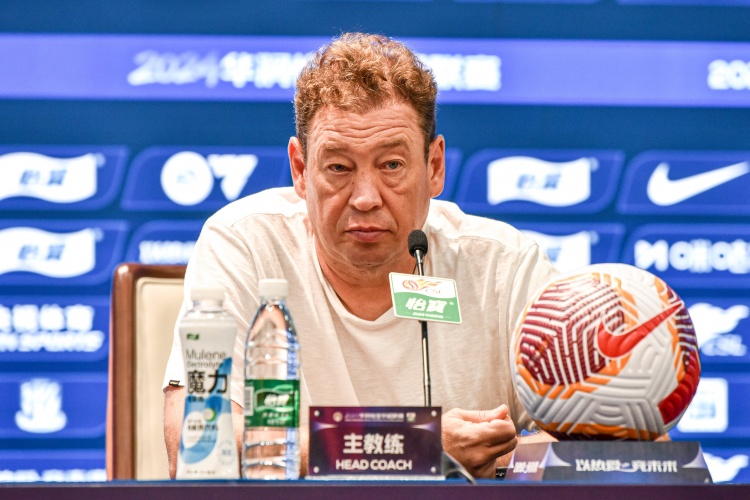  斯盧茨基：德比戰(zhàn)的關(guān)注度和意義都不太一樣，客觀說雙方五五開