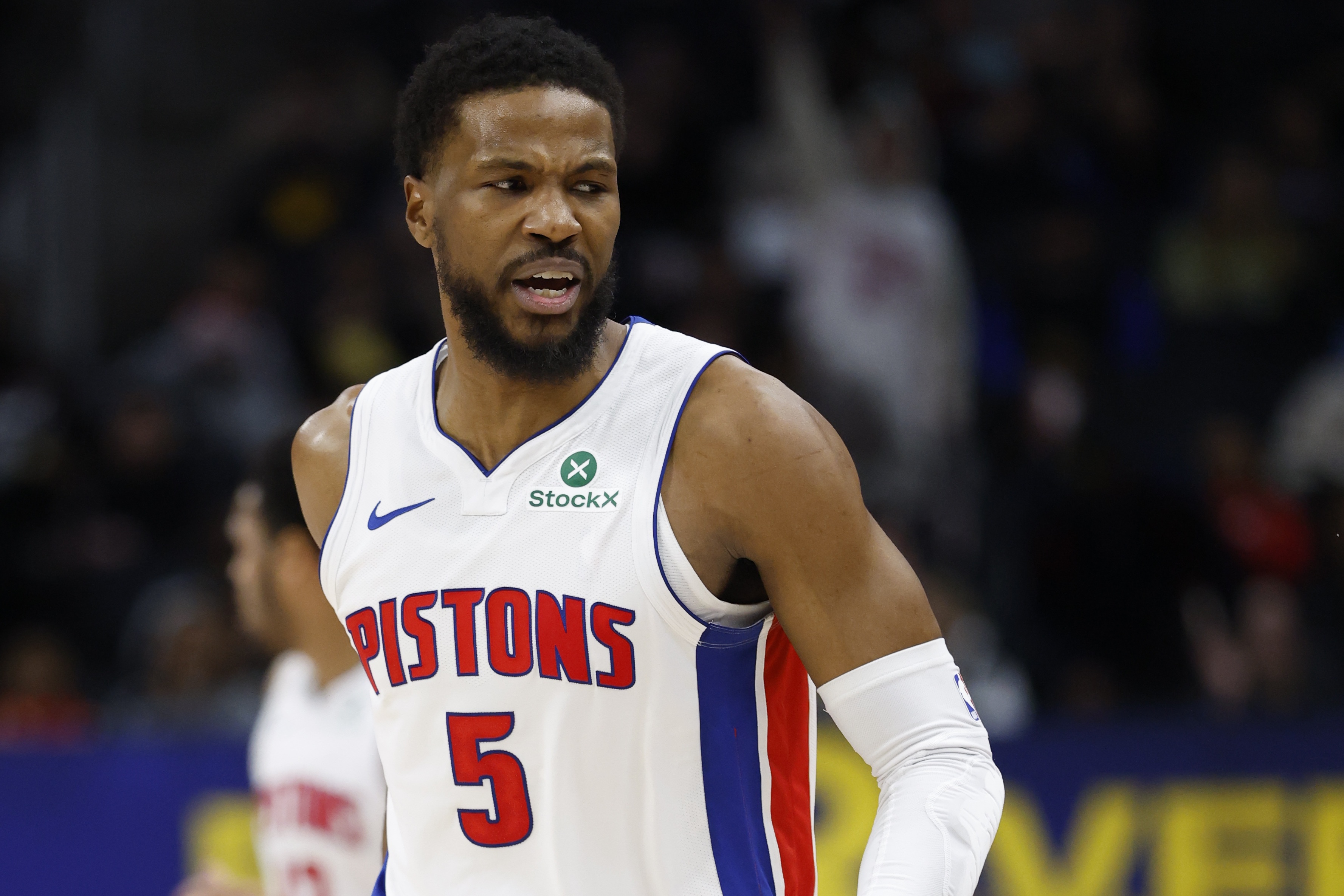  今天C位！比斯利23中13砍下生涯新高36分 成取勝最大功臣